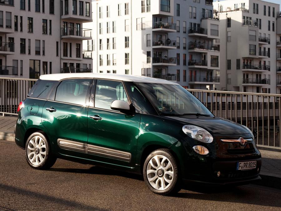  Fiat 500L Living 2013 года  (фото 3 из 34)